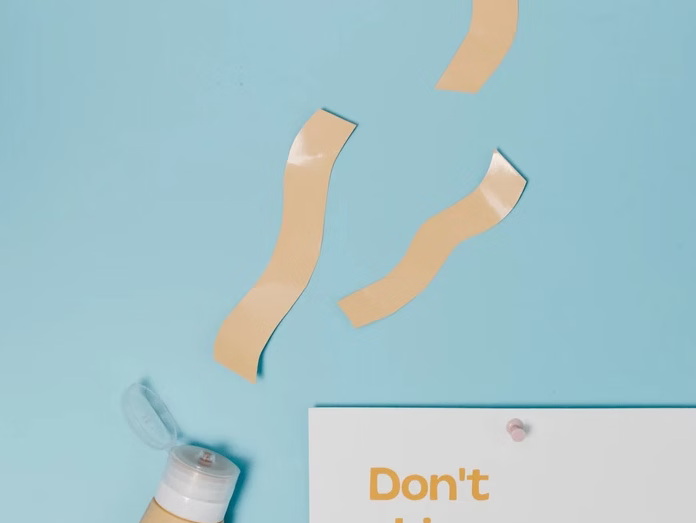 Sunscreen and Acne: 6 Tips to Protect Your Skin